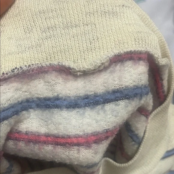 Vintage Striped Women's Sweater - Picture 8 of 8